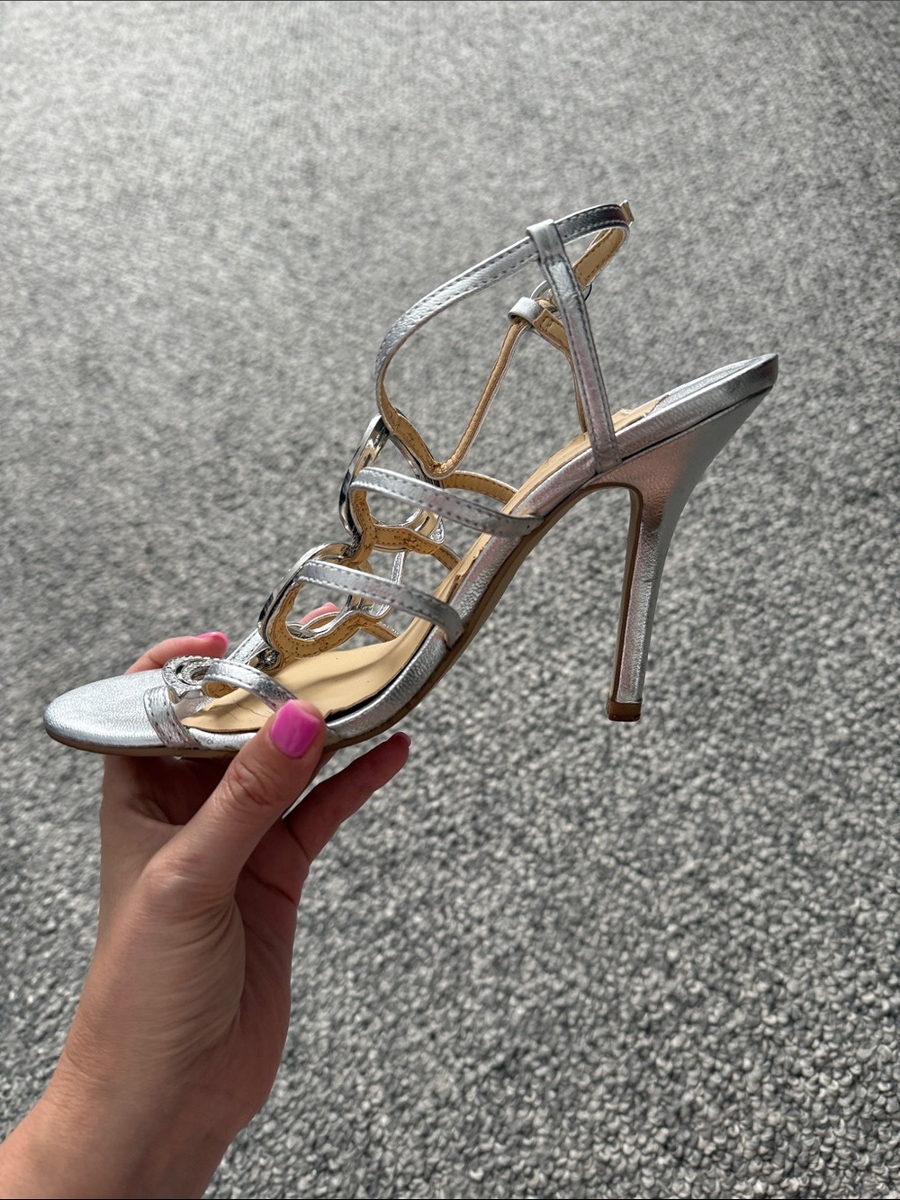 Ivanka Trump Silver Rhinestone Ring Strappy Heels - Picture 3 of 3